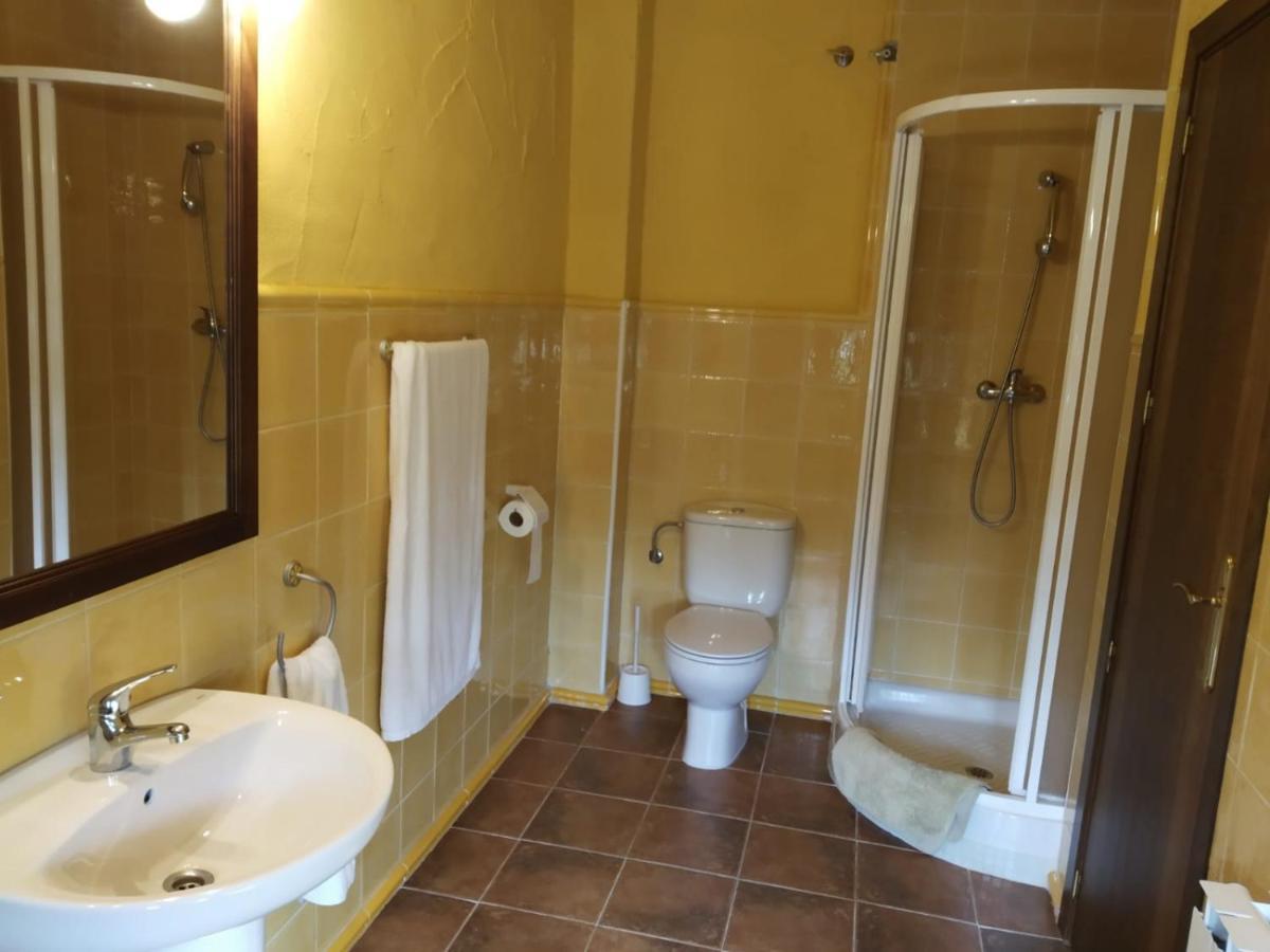 Vila Viv. De Uso Turistico Fuente El Tejo - Casa Ana Burgohondo Exteriér fotografie
